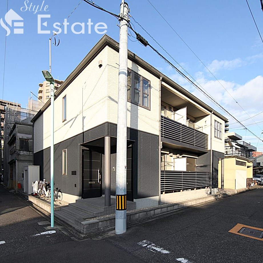 アイリスコート