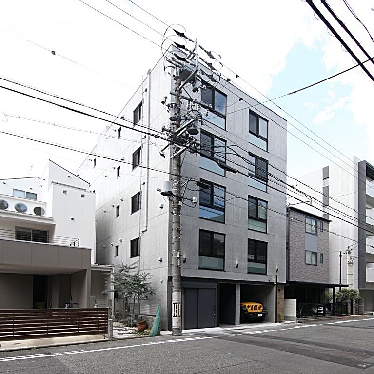 Amirl Premier Shinsakae