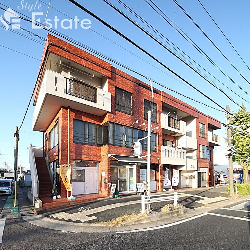 日生千代田プラザ