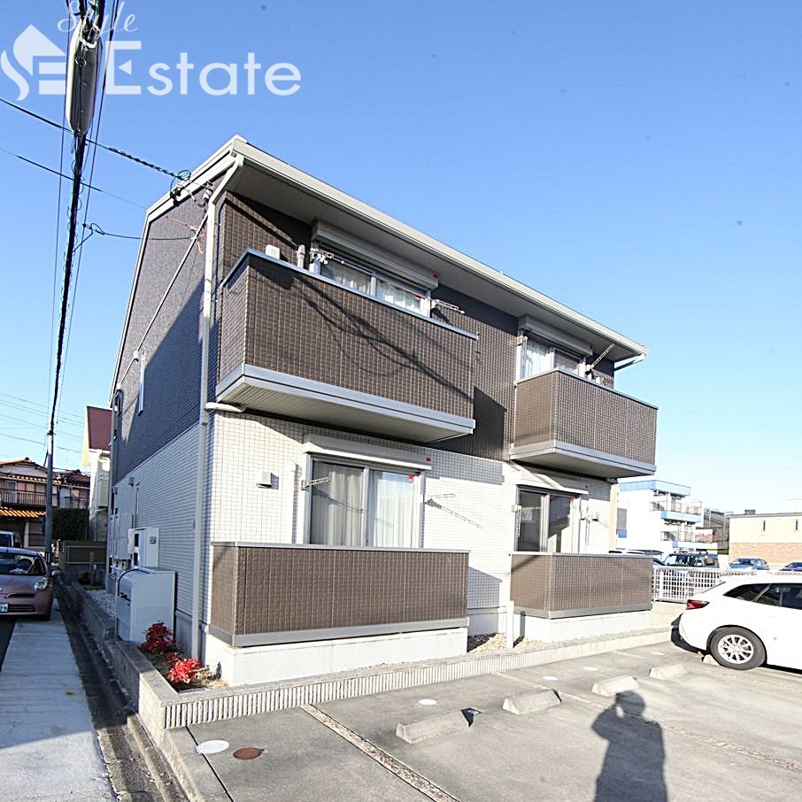 メゾンラフィーネ