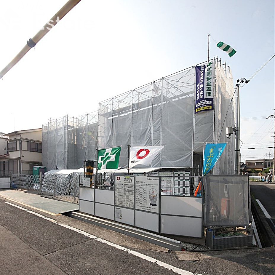グリュック西城