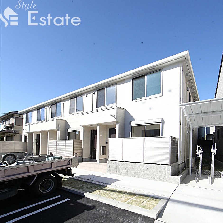 エイプリル　ハウス