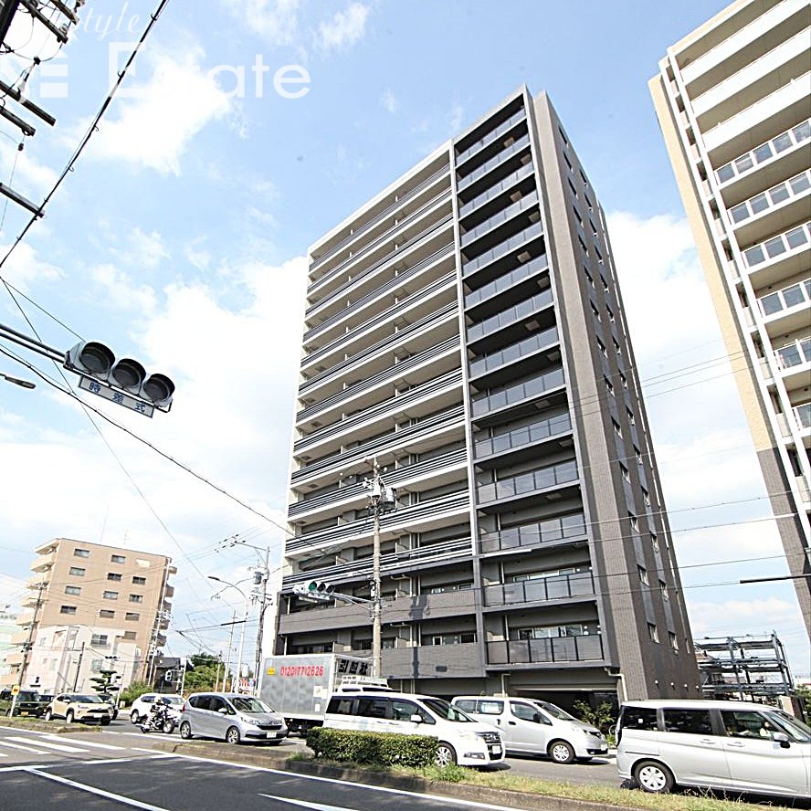 プレサンス　ロジェ　庄内通駅前