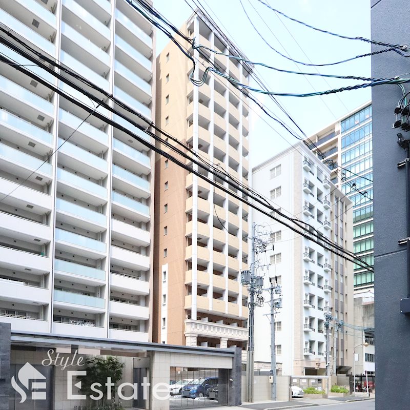 プレサンス泉シティアーク