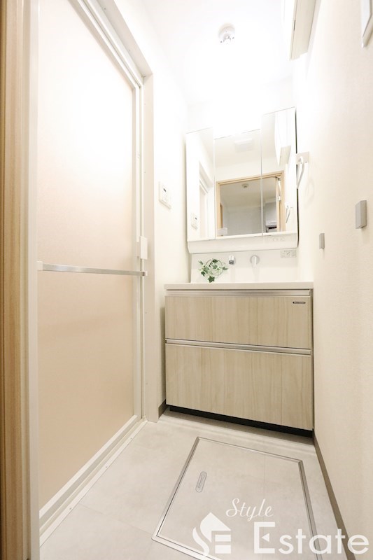 独立洗面台 脱衣室