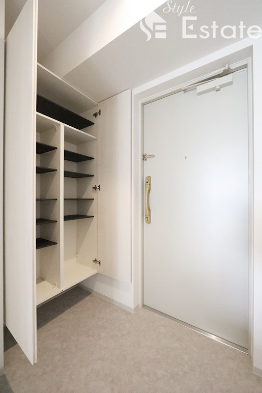 シューズボックス