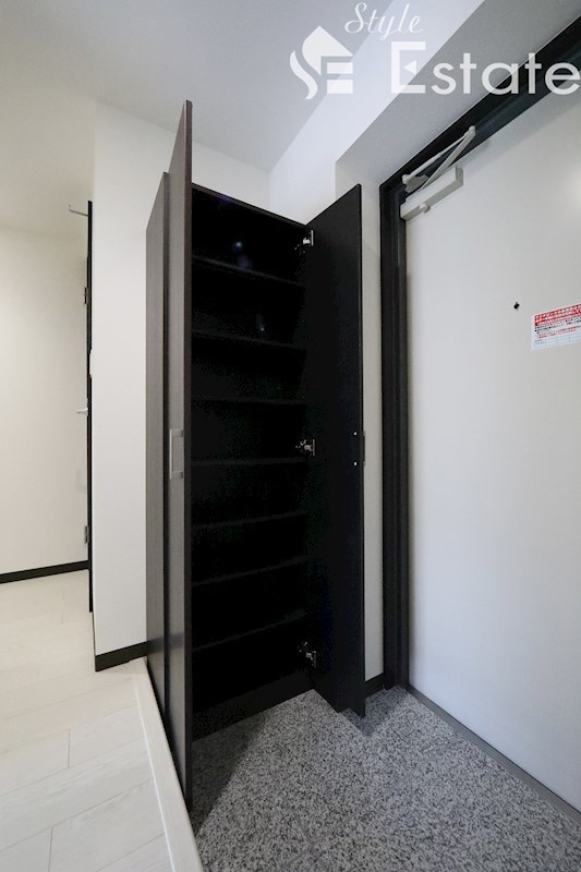 シューズボックス