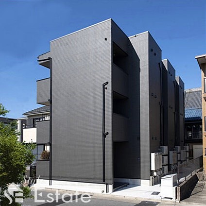 メゾンソレイユ名駅西