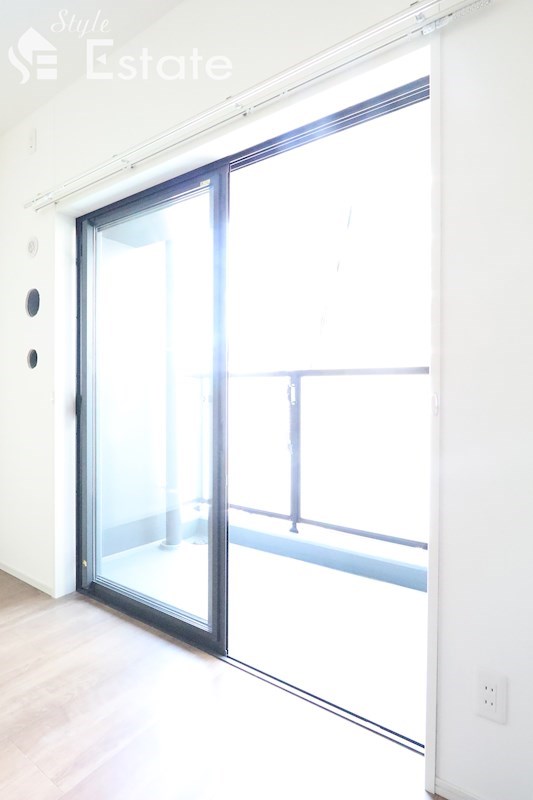 バルコニー 建設中