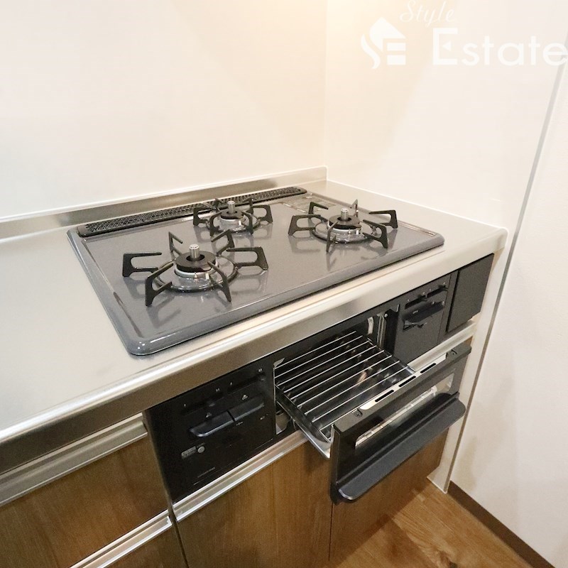 システムキッチン(3口ガスコンロ グリル付き)