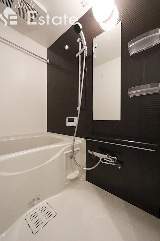 バスルーム 追い炊き機能付き