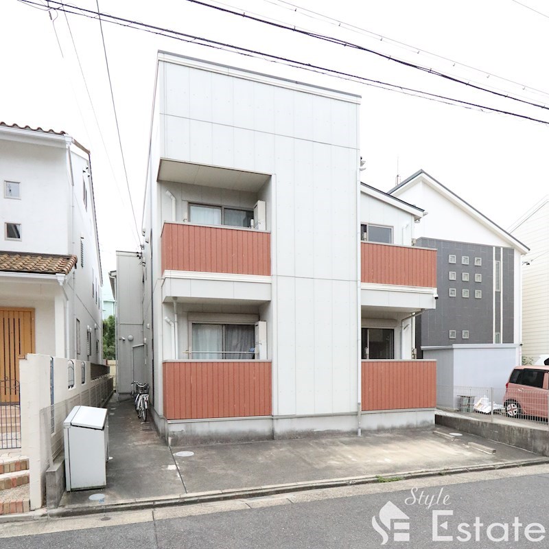 クレフラスト鶴里