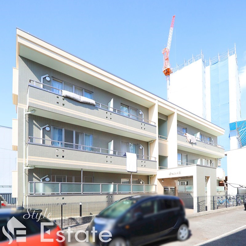 グレーシア城西