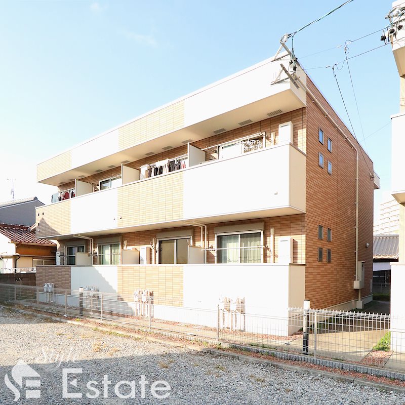 サンエスケーイワタII