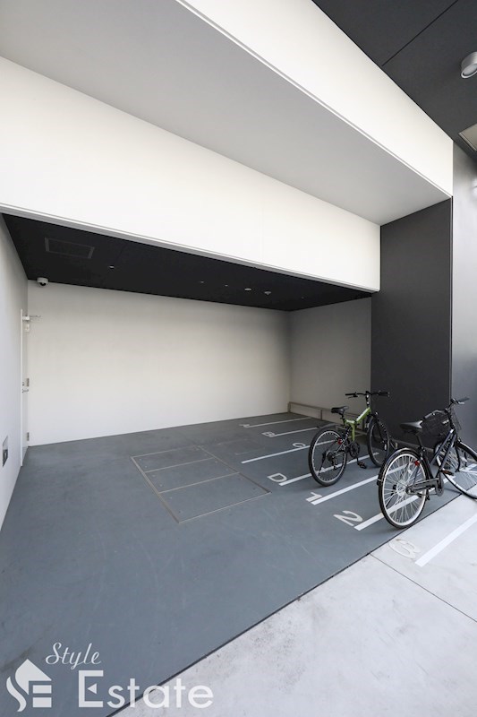 バイク置き場