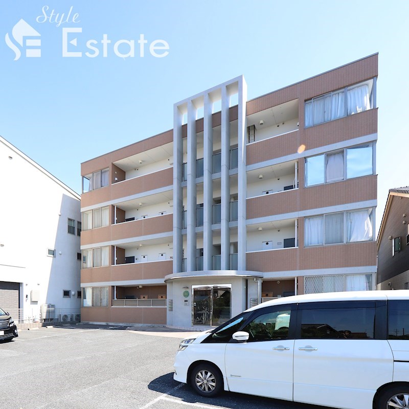 CASA　ABITARE