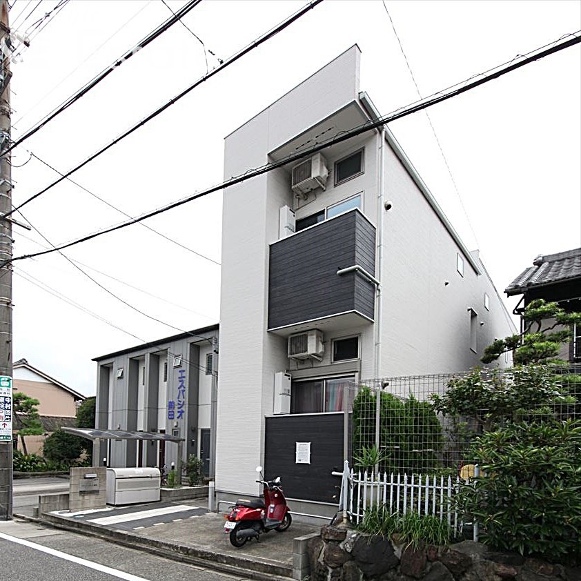 リアンハイム六番町