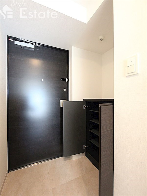 シューズボックス