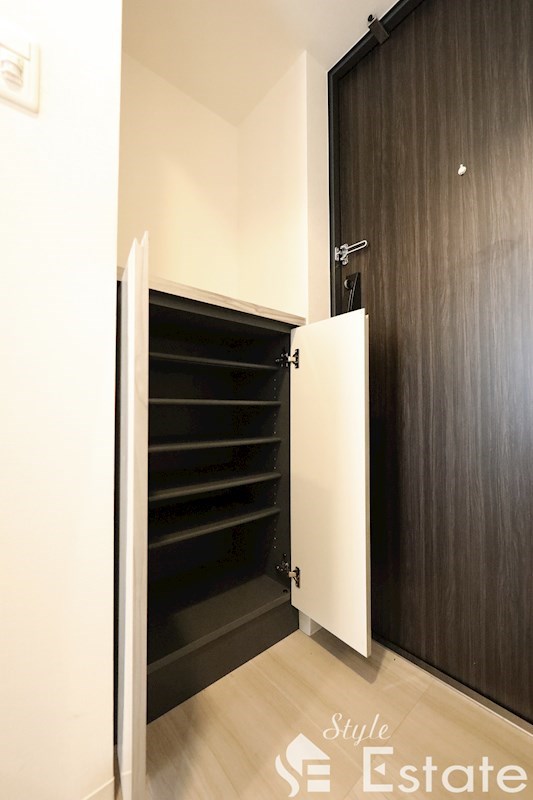 シューズボックス