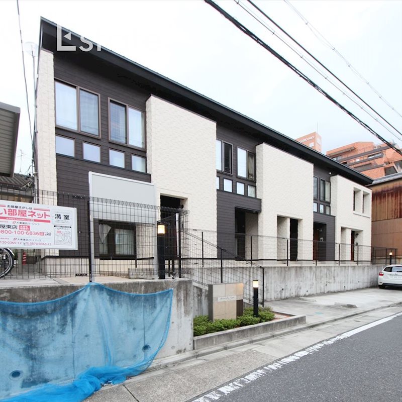 メゾン・ジョワエイト