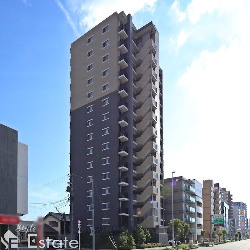 プレサンス　ロジェ　熱田六番町