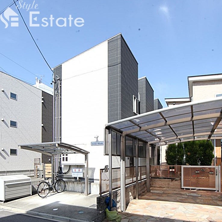 アヴェニールミズキ