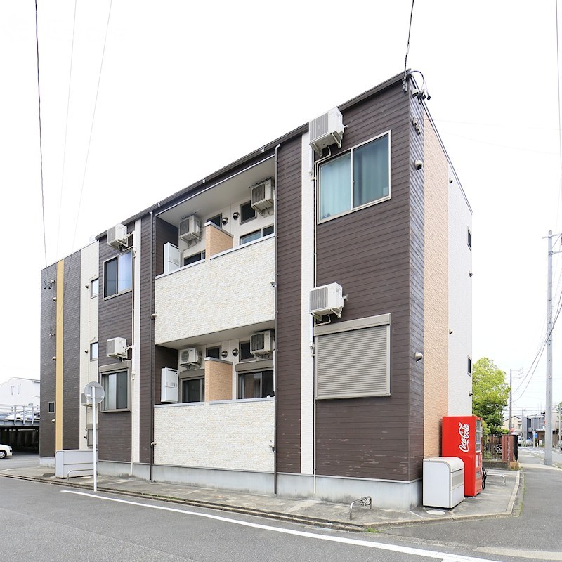 クローバーコート日比野