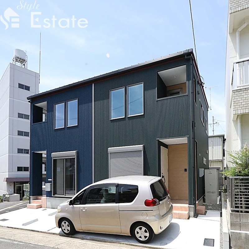 名古屋市千種区萱場2丁目住宅