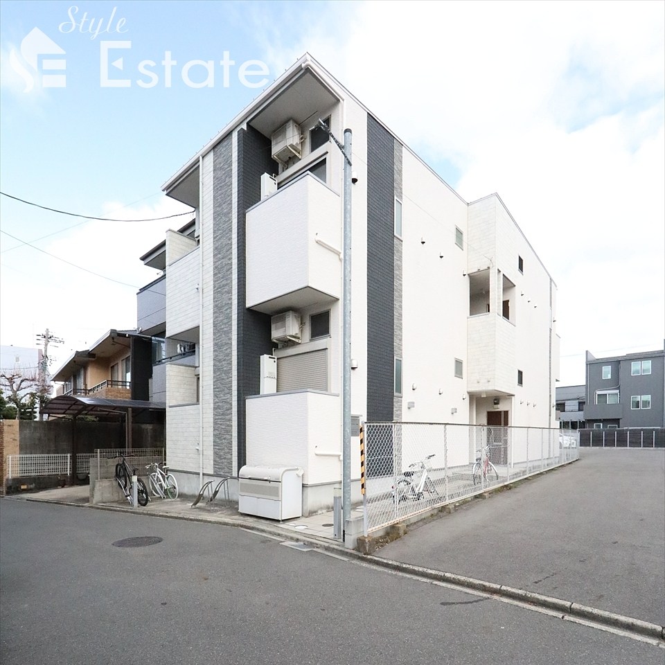 トリオネア千種