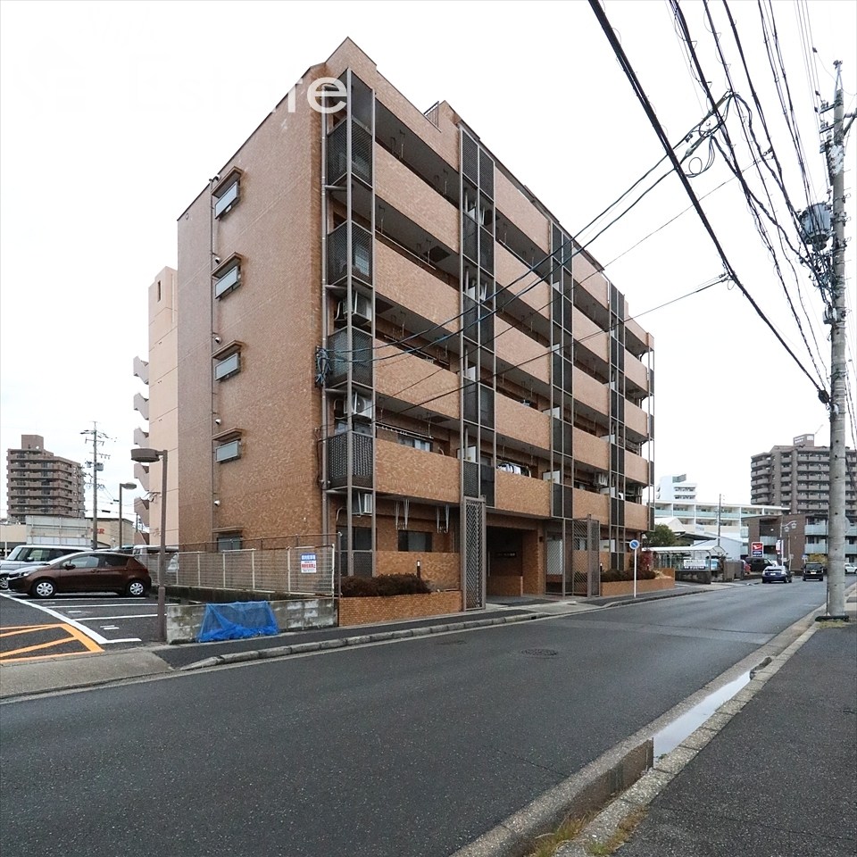 リヴァーサイド植田