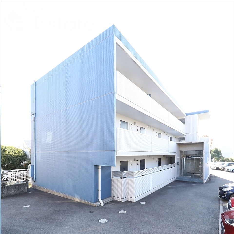 Vingt et un Bonheur 表山