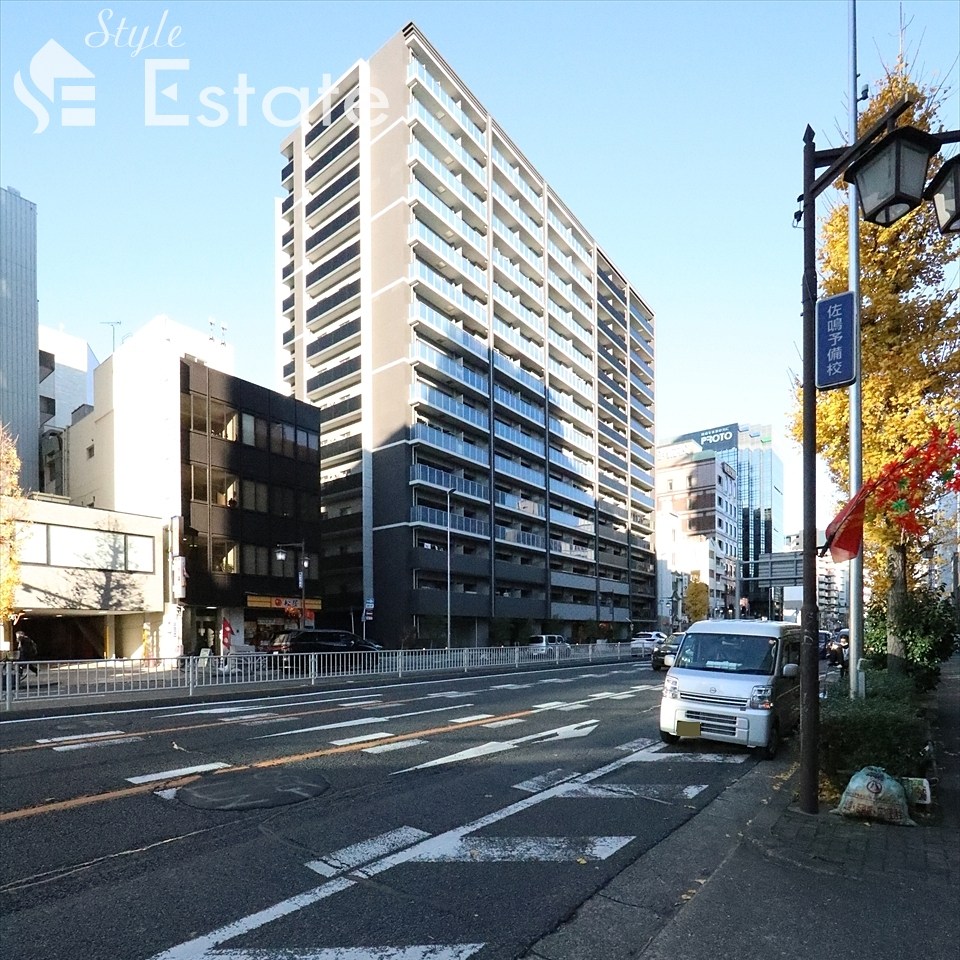 プレサンスジェネ新栄町駅前葵