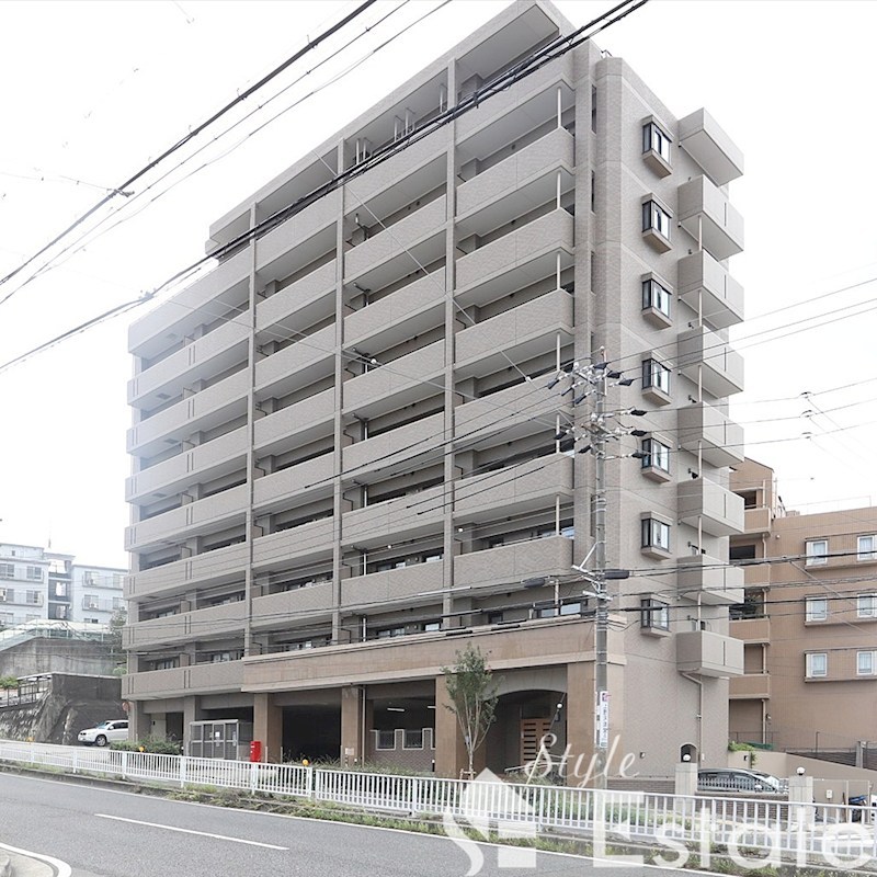 グランシャリオ覺王山