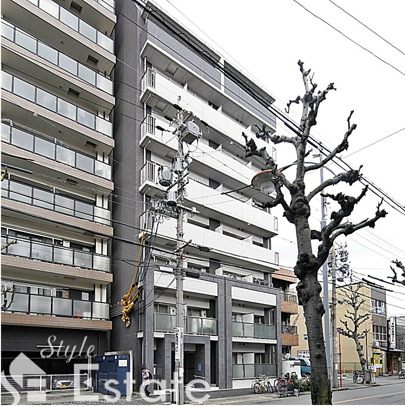 フローライト上前津