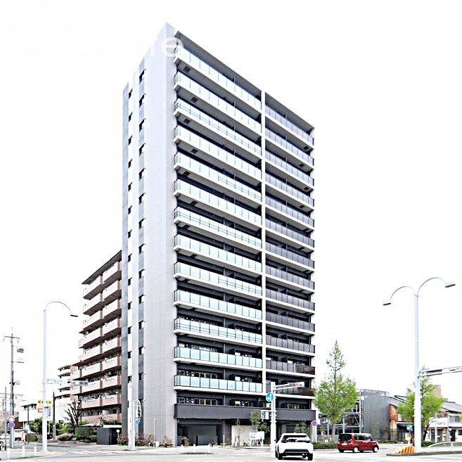 プレサンスレイズ桜山WEST