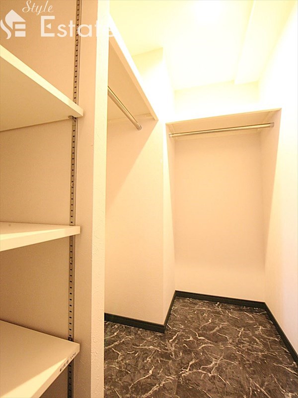 ウォークインクローゼット